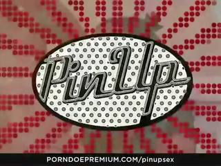 Pinup Adult film - polonez pinup fursec misha cruce devine sperma pe fund după futand ei biciclist damsel